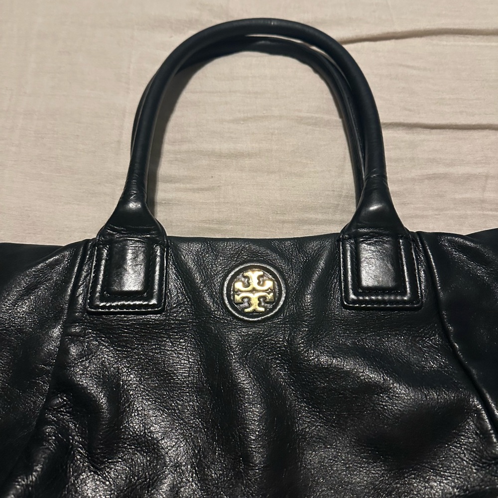 Tory Burch Black Leather Handbag with dust bag